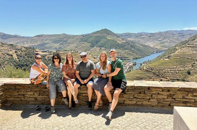 Porto: Douro Valley Small-Group Tour – 2 Wineries, Cruise & Lunch