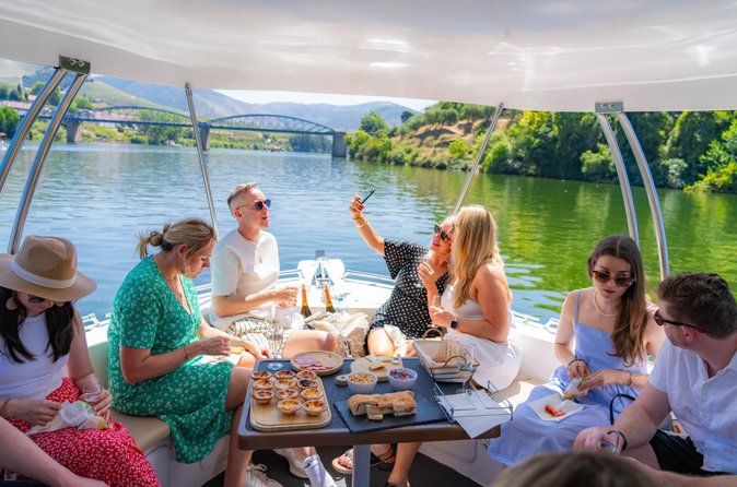 Douro Valley & Amarante Wine, Food & Boat Tour from Porto