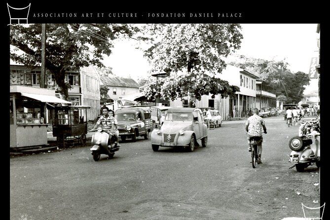 Papeete cultural and historic walking tour at night