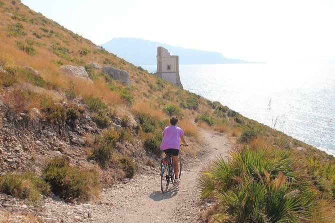 From the Mountain to the Sea:Erice and the Reserve of Monte Cofano