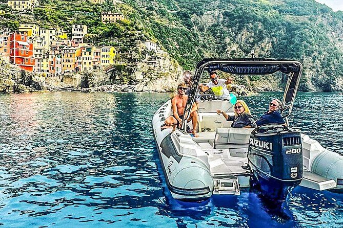Cinque Terre Boat Tour. Where the Beauty meets the Sea