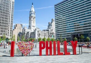 Philadelphia Cherry Blossom 1-Day Tour from New York