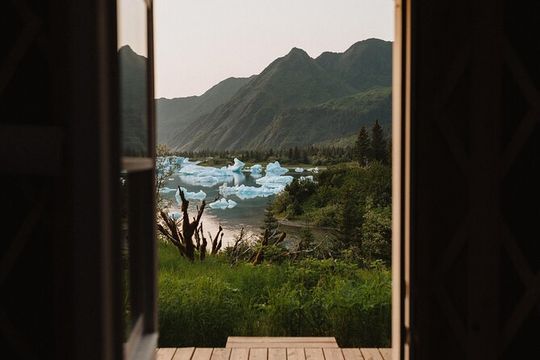 Glamping Remote Overnight Iceberg View Stay