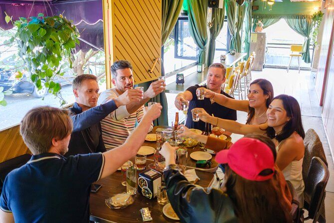 All Included Foodie Tour: Seafood & Beers at 3 Cool Restaurants.