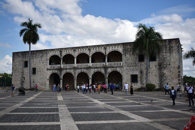 SANTO DOMINGO/ City tour - the best Adventures & traditional