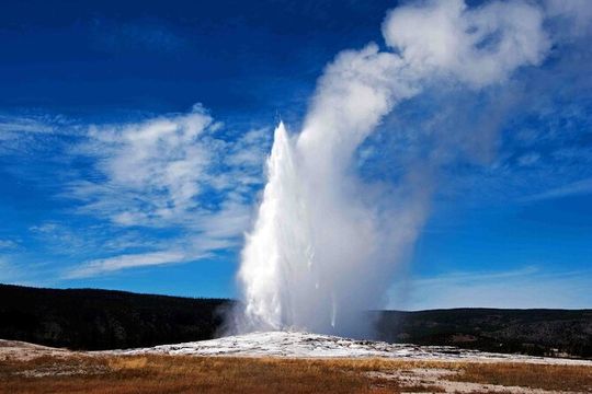 Lodging at Old Faithful-Yellowstone&Grand Teton Small Group 5-Day
