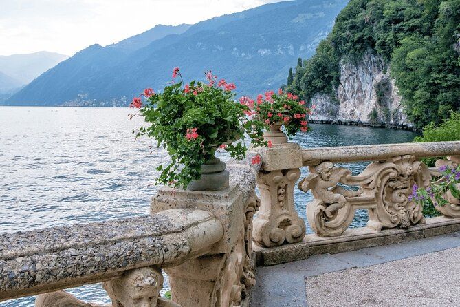 Private boat tour with visit to Villa del Balbianello