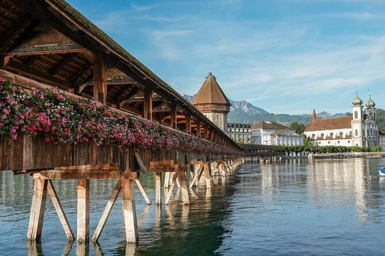 Day trip to Lucerne with optional Saphir yacht cruise