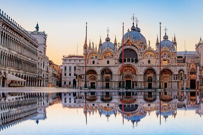 Venice Private Tour: St Mark's, Doge's Palace & Gondola Ride