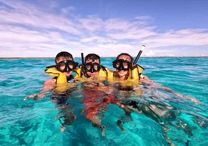 Catamaran to Isla Mujeres from Playa del Carmen Drinks & Snorkel