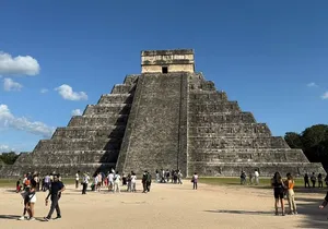 Chichen Itza tour with Cenote and Valladolid
