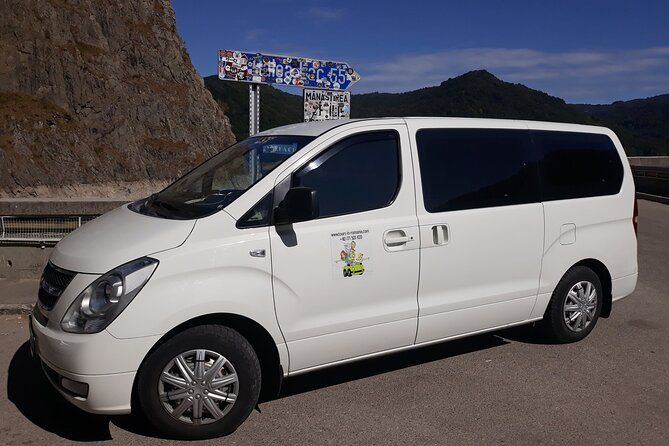 Private Car or Van with Driver in Bucharest – 4 or 8 Hours