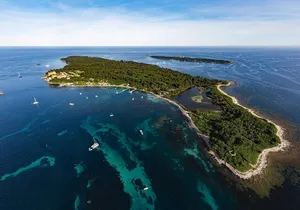 Cannes Day charter to the Islands