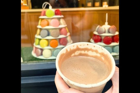 Hot Cocoa Crawl (5 tastings) in NYC