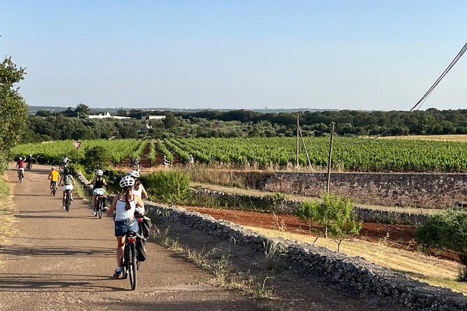 Locorotondo to Alberobello E Bike Tour