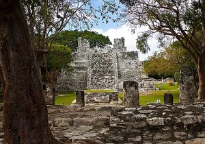 Private Tour to Pyramid El Meco & Mayan Museum in Cancún