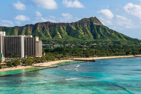 Diamond Head Hike Shuttle with Reservation Tickets Included