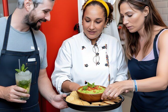Cooking Class in Playa del Carmen: 9 Recipes & Bottomless Drinks
