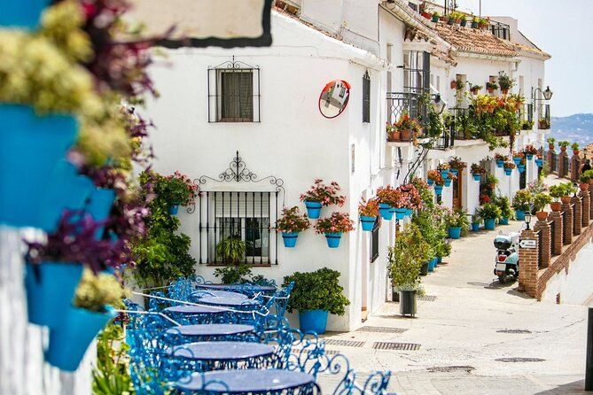Explore Mijas and Marbella on a Day Trip from Malaga