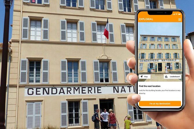 Saint-Tropez Self-Guided City Walking Tour & Scavenger Hunt
