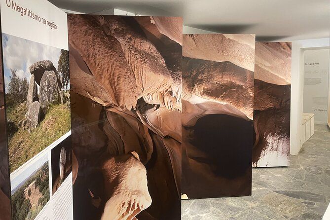 Évora or Montemor-o-Novo: Guided Tour to Escoural Caves