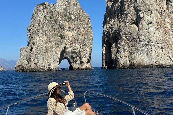Exclusive boat tour, explore, swim and relax in Capri