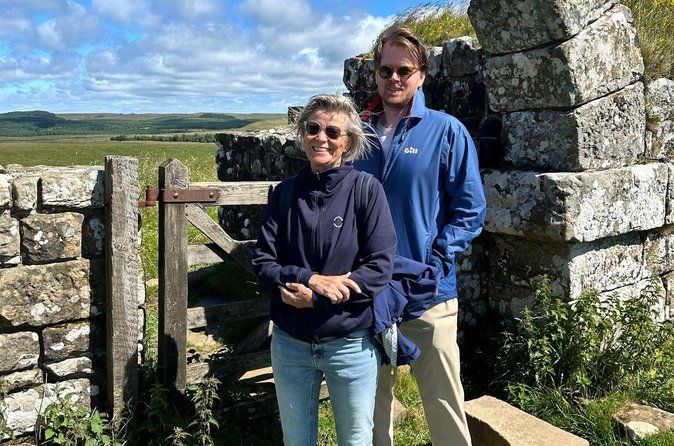 Hadrian’s Wall Highlights: Guided Walk with Local Guide