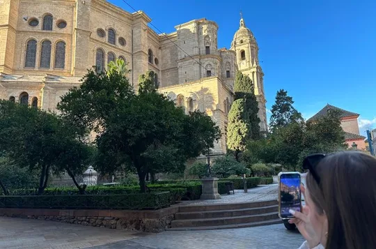 Self-Guided Secrets of Malaga Exploration Game Tour