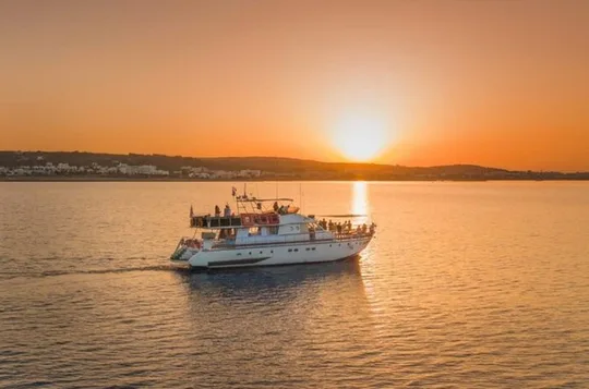 Protaras: Sunset Chill Cruise with Slide