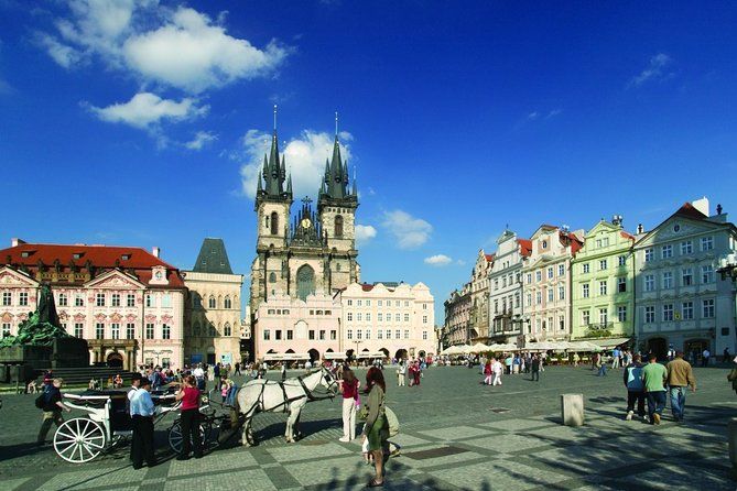 Live Virtual Tour of Prague