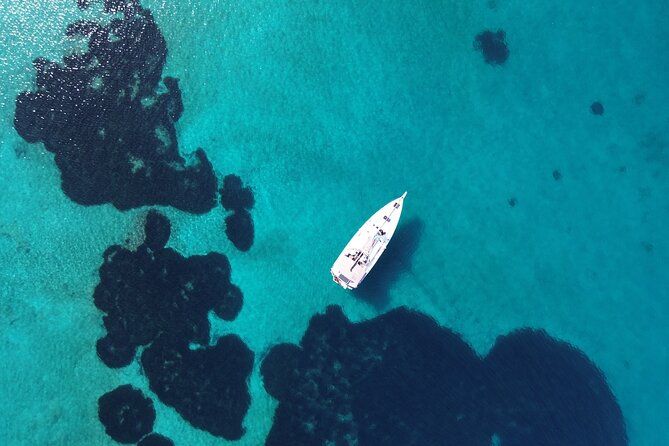 Aegina Island Private Yacht, Guided Tour and Tasting Experience