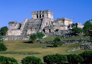 Tulum Express Guided Tour from Cancun
