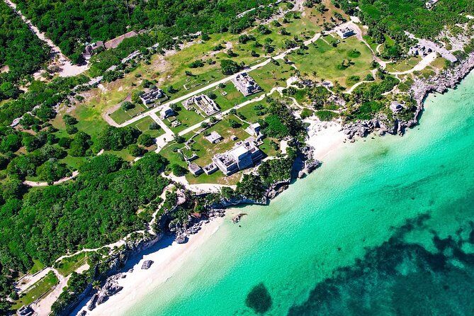 Private Tour to Tulum Ruins And Cenote with Lunch