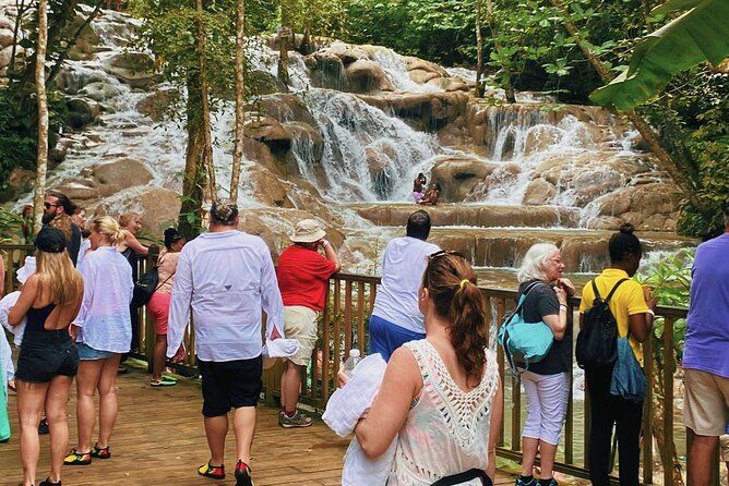 The Best of Dunn's River,Blue Hole and Tubing from Ocho Rios