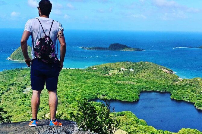 Grenada Welcome Stone Cultural Stop & Scenic Photo Experience