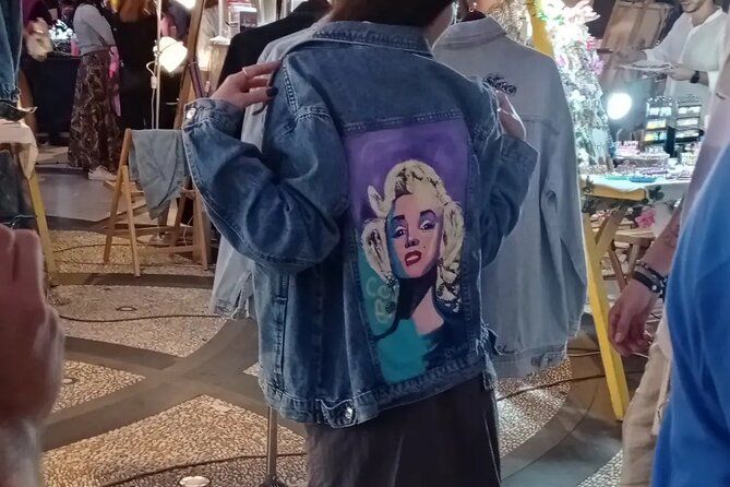 Customize your denim jacket in downtown Porto
