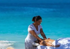 Seven Miles beach with Swedish Massage & Rick's cafe with pickup