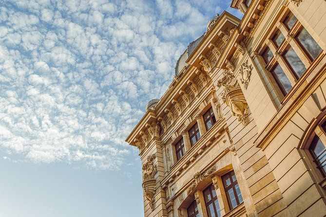 Architectural Bucharest: Private Tour with a Local Expert