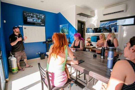 PADI Enriched Air Nitrox Course