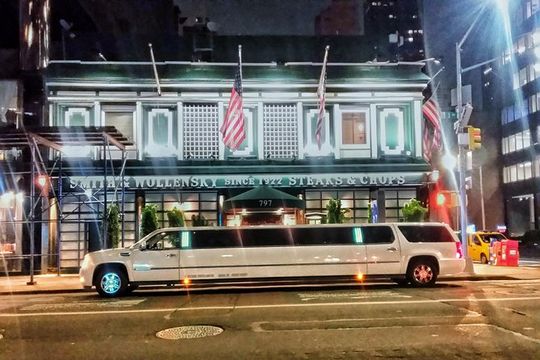 NYC Sightseeing Tour Manhattan (Cadillac Escalade Jet Door)