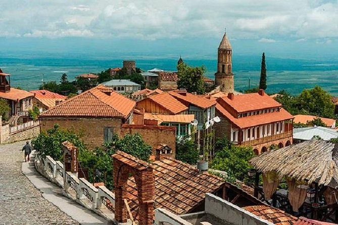 Full-Day Signagi and Bodbe Tour in Kakheti from Tbilisi