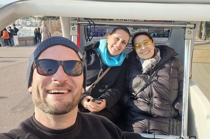 Private tour guide of Nice in electric taxibikes