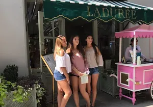 90 min NYC Private Gossip Girl Pedicab Tour