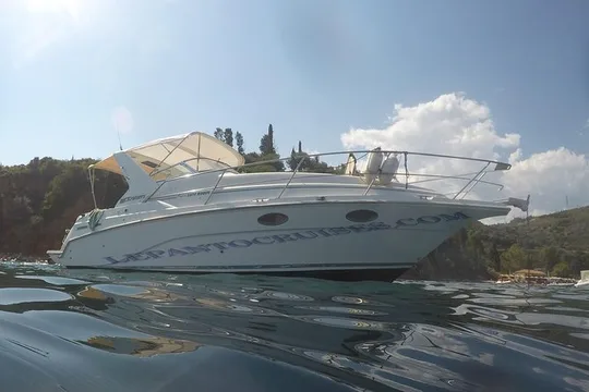 Private Yacht Trip from Nafpaktos to Trizonia island
