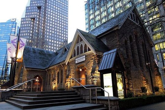 Explore Vancouver: Self-Guided Audio Tour