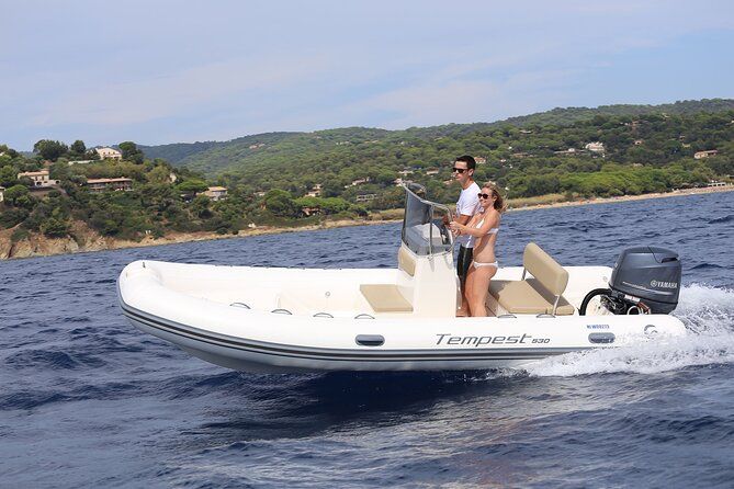 Rental Capelli Tempest 530 max. 6 people 40 hp