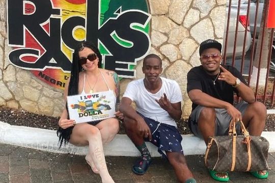 Private Negril 7 Mile Beach and Rick's Cafe Tour from Montego Bay