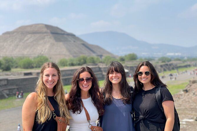 Teotihuacan Pyramids Tour With Grandma's Lunch From Mexico City