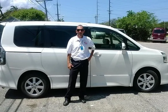 Shuttle Service from Ocho Rios Hotels to Ocho Rios Attractions