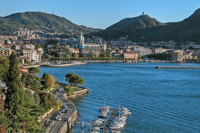 Lake Como and its amazing villages privat tour, from Milan